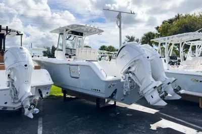 2024 Sea Hunt GAMEFISH 27 CB