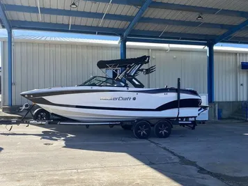 2023 MasterCraft X24