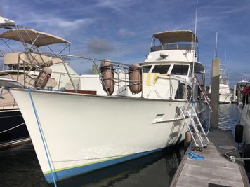 1970 Matthews Motor Yacht