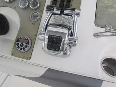 2008 Fountain 32 Center Console