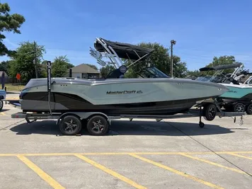 2024 MasterCraft NXT24