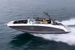 2023 Four Winns HD8