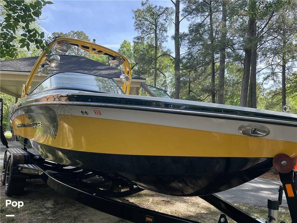 2014 Super Air Nautique Team Edition 230 for sale in Perry, GA