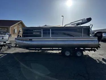 2016 Harris Cruiser pontoon