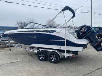 2023 Hurricane SunDeck 235 with 250 HP Yamaha SHO