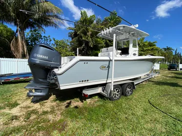 2016 Sea Hunt Gamefish 30 Forward Seating