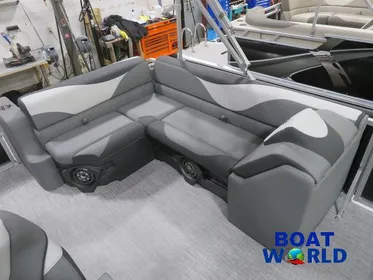 2024 Tahoe LTZ 2185 Cruise Rear Bench (CRB) Pontoon & Honda 4