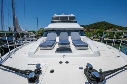 2007 Cheoy Lee Bravo Flybridge Motor Yacht