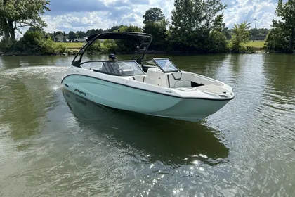 2024 Yamaha Boats AR250
