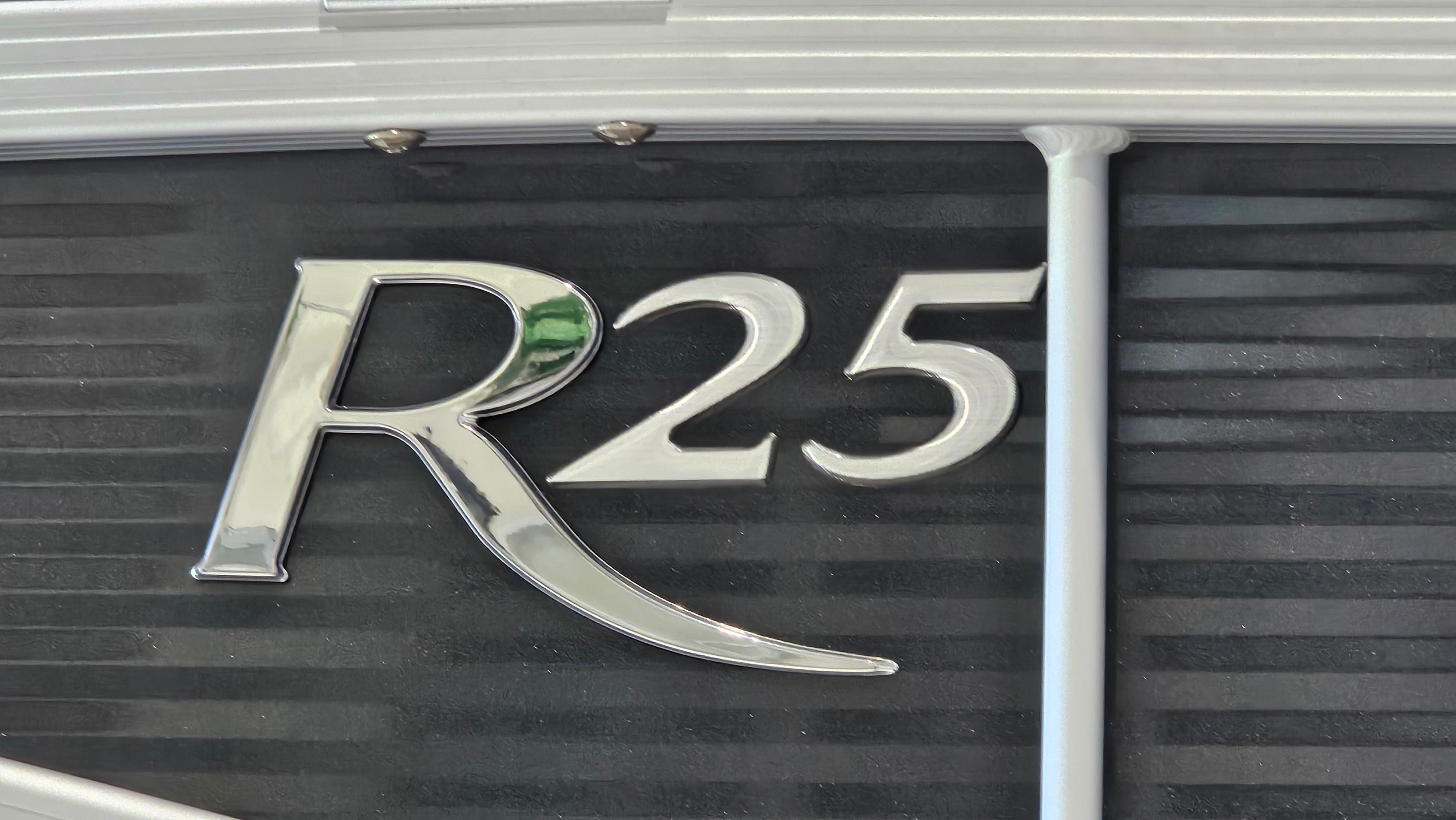 2019 Bennington R 25 RSB