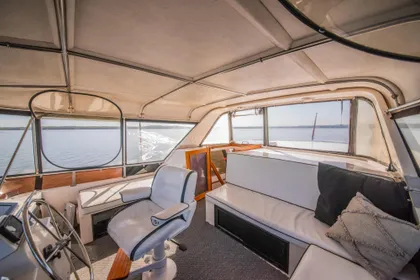 1989 Ocean Alexander 48 Flush Deck