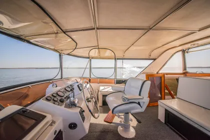 1989 Ocean Alexander 48 Flush Deck