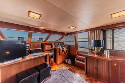 1989 Ocean Alexander 48 Flush Deck