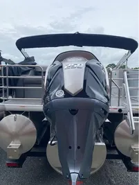 2024 Sweetwater 2286 SFL - Yamaha 250 HP SHO