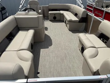 2024 Bentley Pontoons LE 180 CR