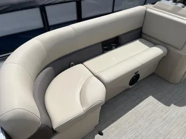 2024 Bentley Pontoons LE 180 CR