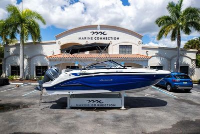 2022 Hurricane SunDeck OB SD 235 OB