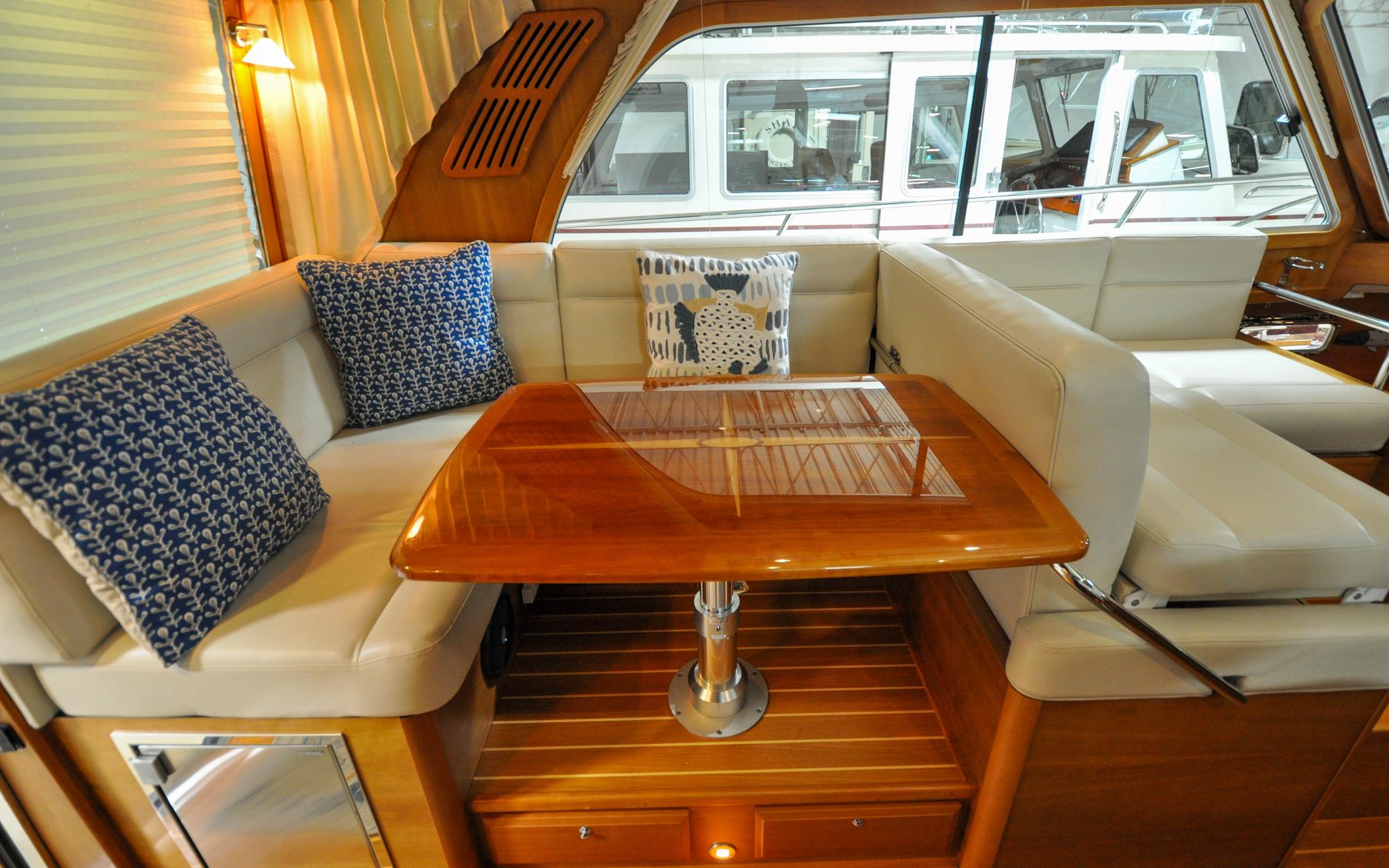 Sabre 38 Salon Express - Knot Done Yet - Dinette - Seat in Forward Position
