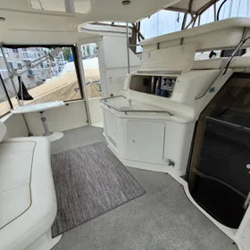 2000 Sea Ray 380 Aft Cabin