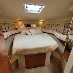 2000 Sea Ray 380 Aft Cabin