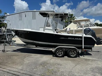 2013 Sea Hunt Ultra 211