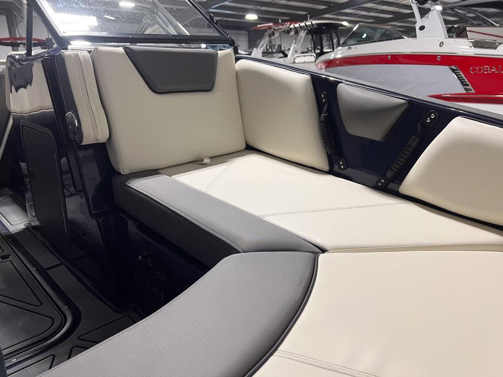 New 2024 Heyday WT2DC, 44264 Peninsula Boat Trader