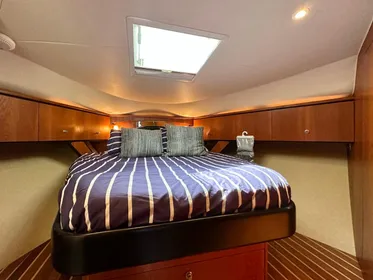 2008 Tiara Yachts 4300 Sovran