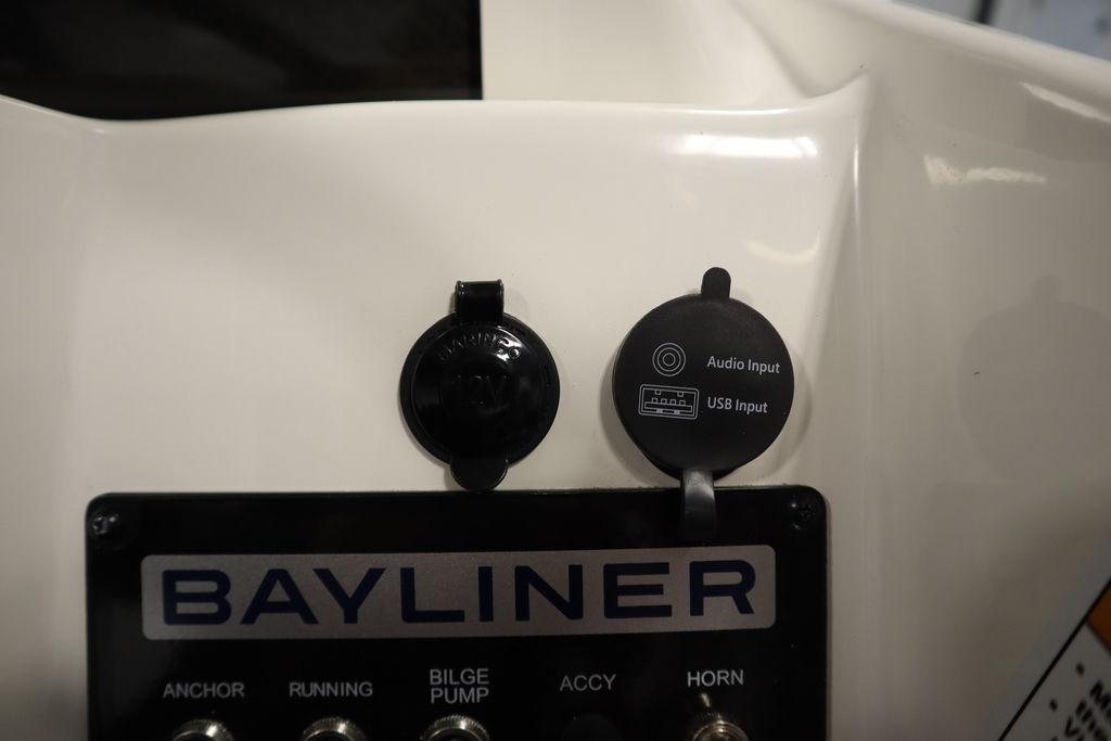 2024 Bayliner M15 Element MX