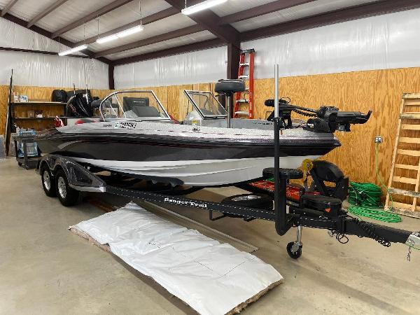 Ski boat online for sale used