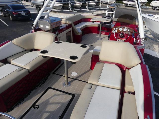 2021 Caravelle Boats 252