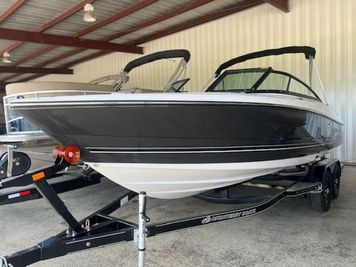 2024 Monterey 224FS Bowrider