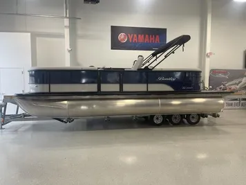 2024 Bentley Pontoons Legacy 223 Navigator 3/4 Tube