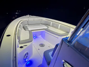 2014 Cobia 296 Center Console