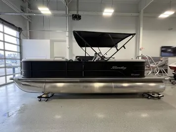 2024 Bentley Pontoons Legacy 223 Navigator 3/4 Tube