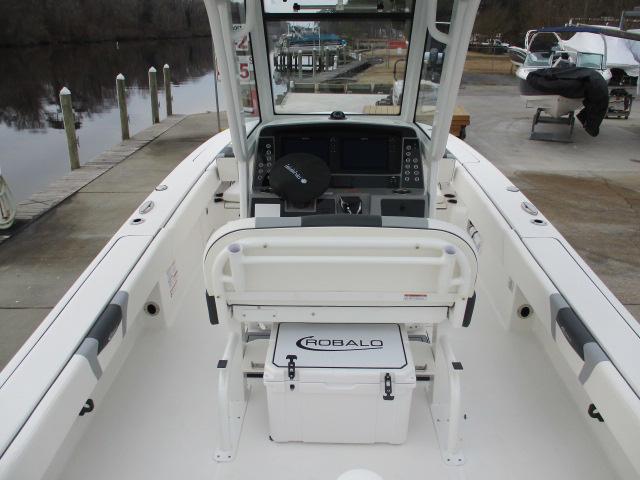 2024 Robalo 266 Cayman In Stock Trailer Included. Rebate Expir