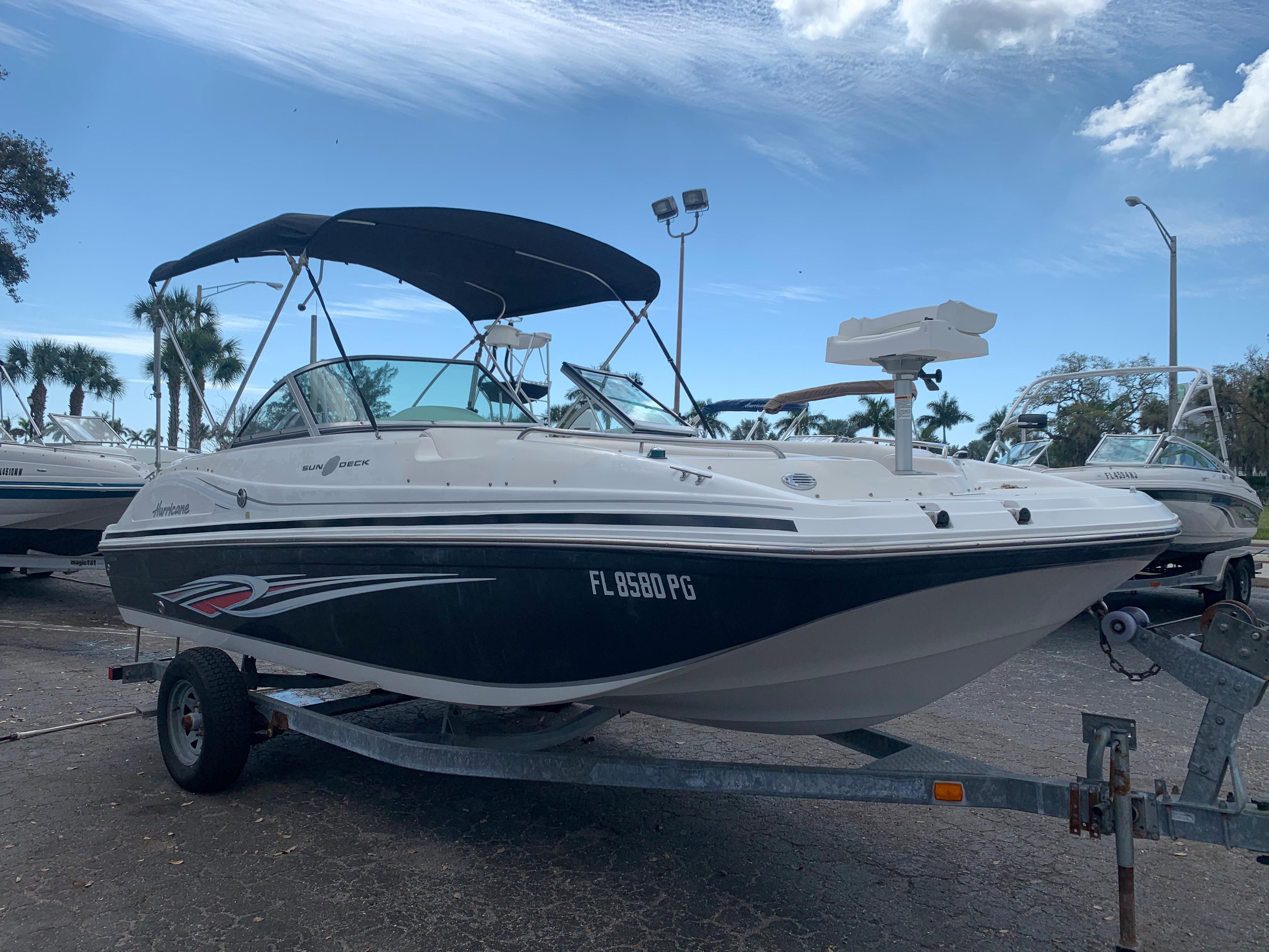 Used 2011 Hurricane SunDeck 187 OB, 34221 Palmetto - Boat Trader