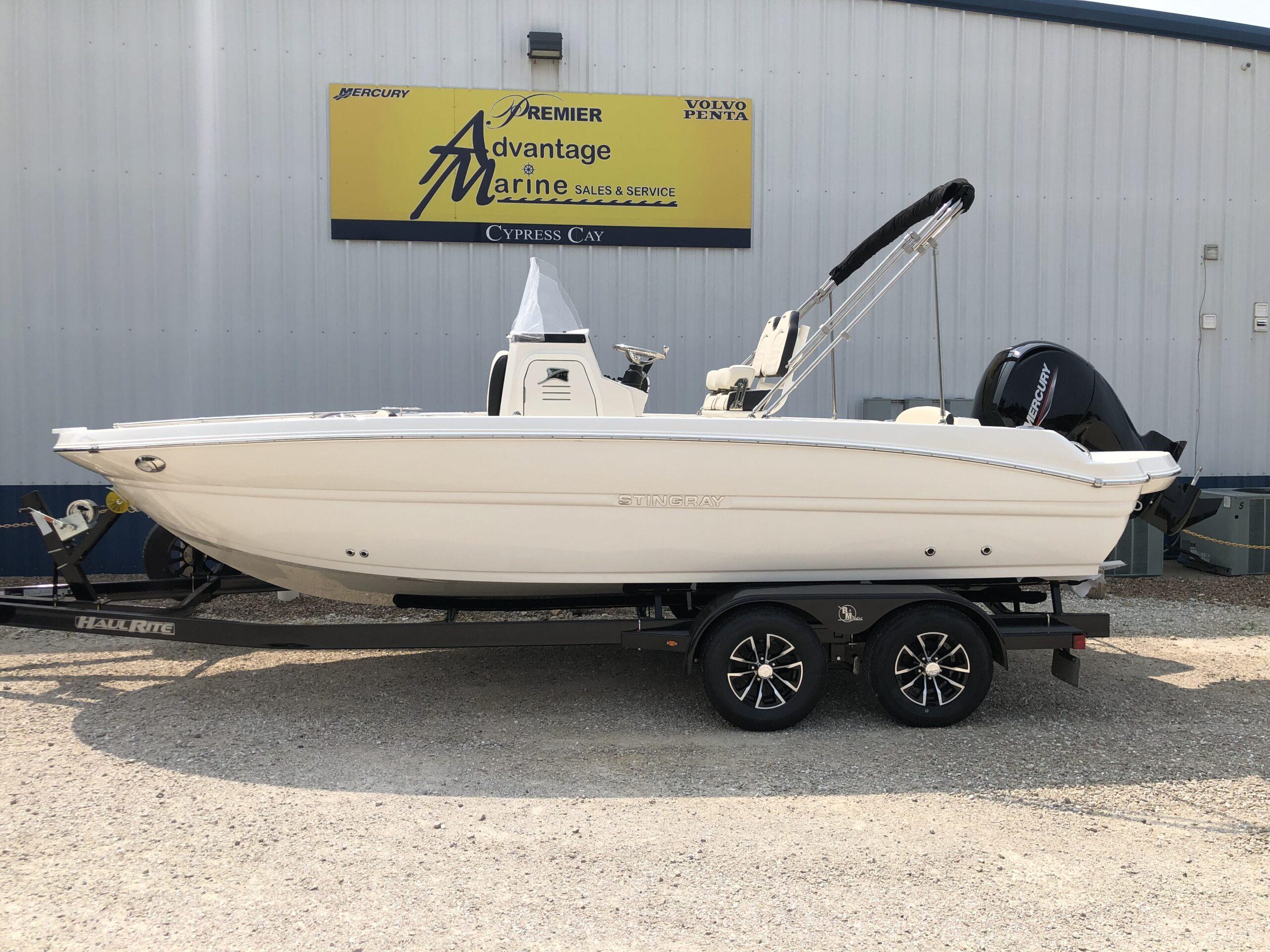 New 2024 Stingray 216 CC, 65079 Sunrise Beach Boat Trader