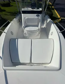 2008 Century 1801 Center Console