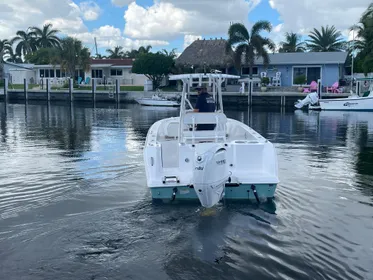 2024 Aquasport 2200 Center Console