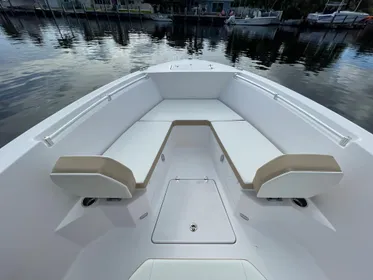 2024 Aquasport 2200 Center Console