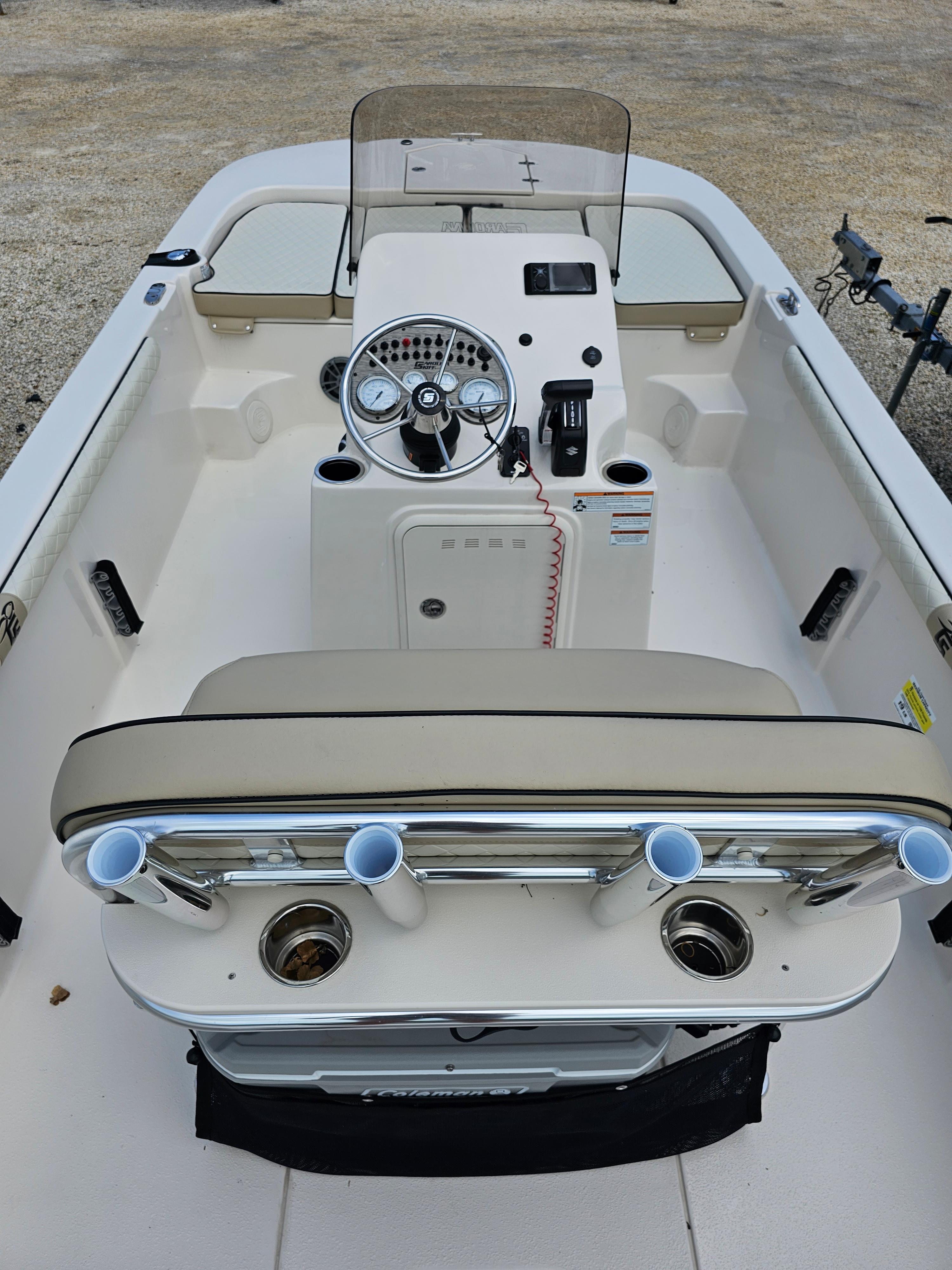 19 Foot Center Console