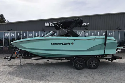 2023 MasterCraft X24