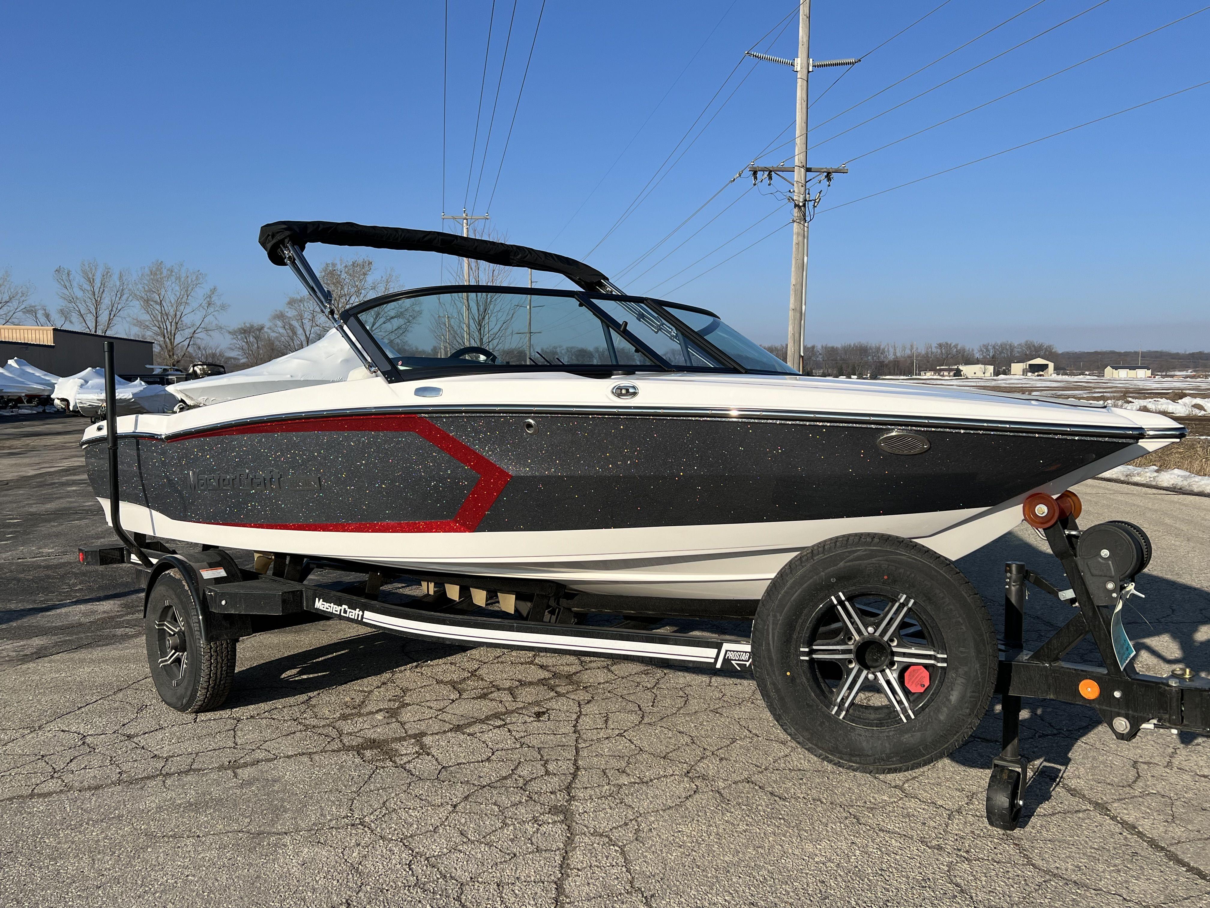 New 2024 MasterCraft ProStar Walworth Boat Trader   9198113 958316406 0 060220241420 2.JPG