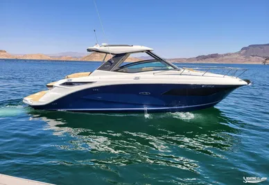 2022 Sea Ray 320 Sundancer