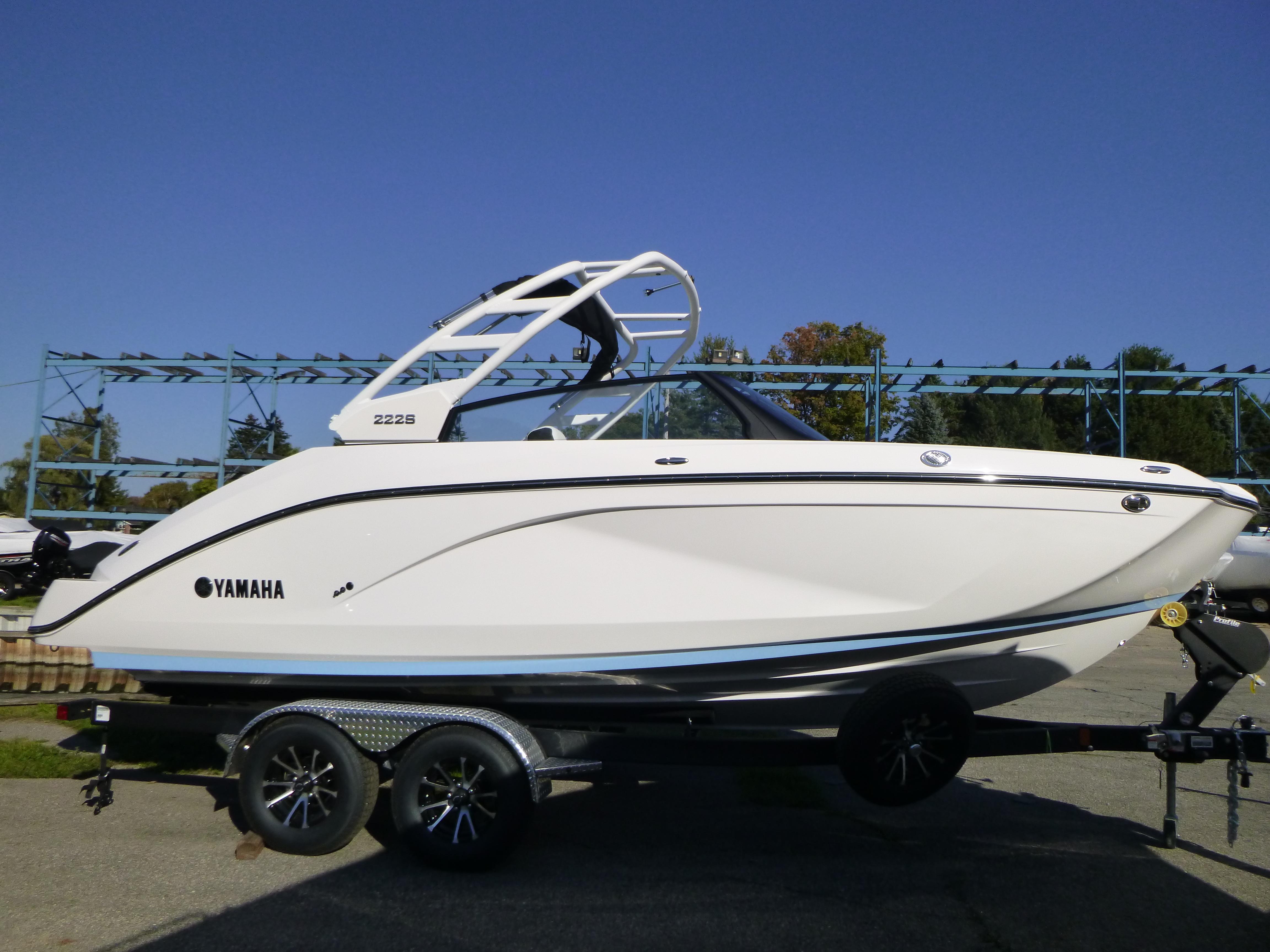 New 2024 Yamaha Boats 222S, 48821 Lansing Boat Trader