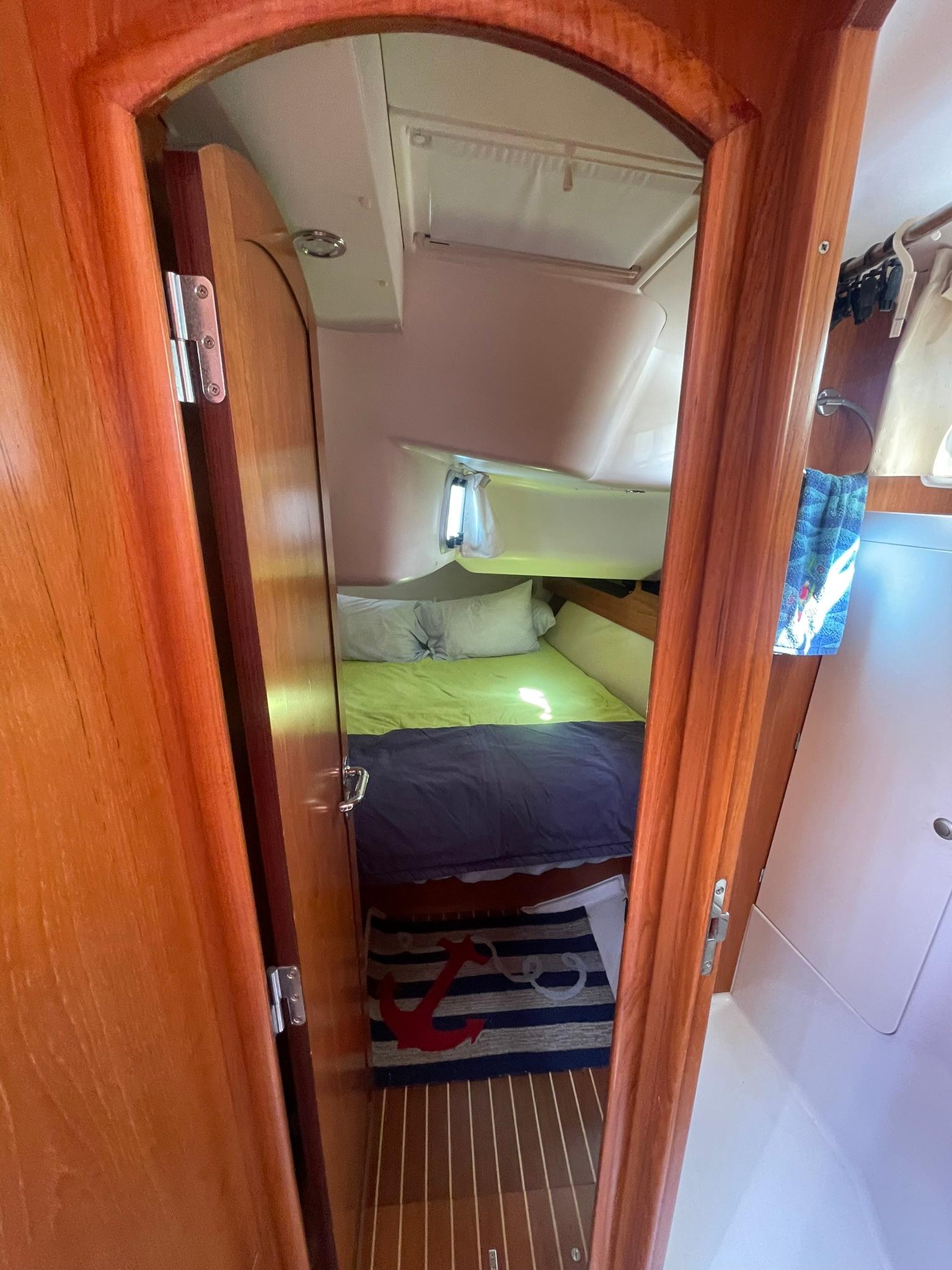 VIP/GUEST STATEROOM TO PORT