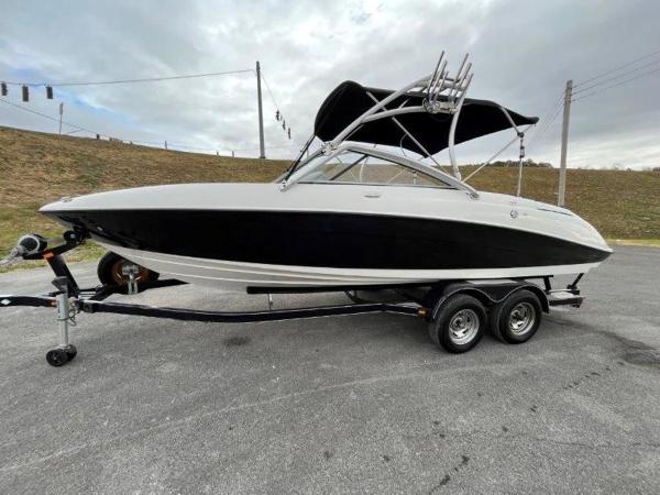 New 2005 Yamaha Boats AR230 HO, 42503 Somerset - Boat Trader