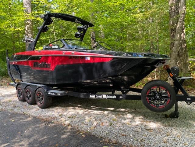 2021 Malibu M240