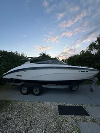 2020 Yamaha Boats 242S