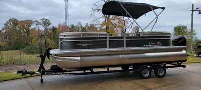 2024 Sun Tracker Party Barge 22 XP3